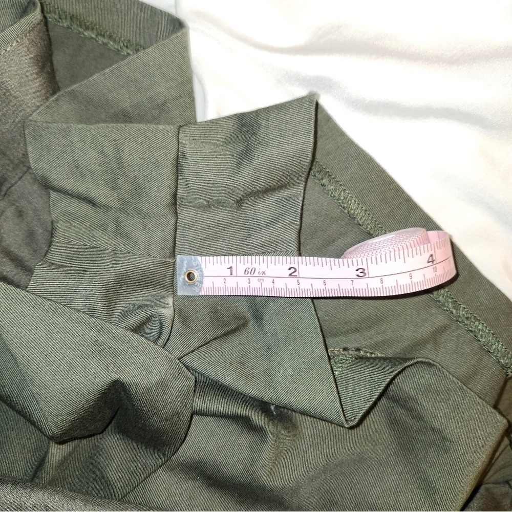 ACBG by Aberdeen Olive Skort Size 30 - Picture 9 of 9